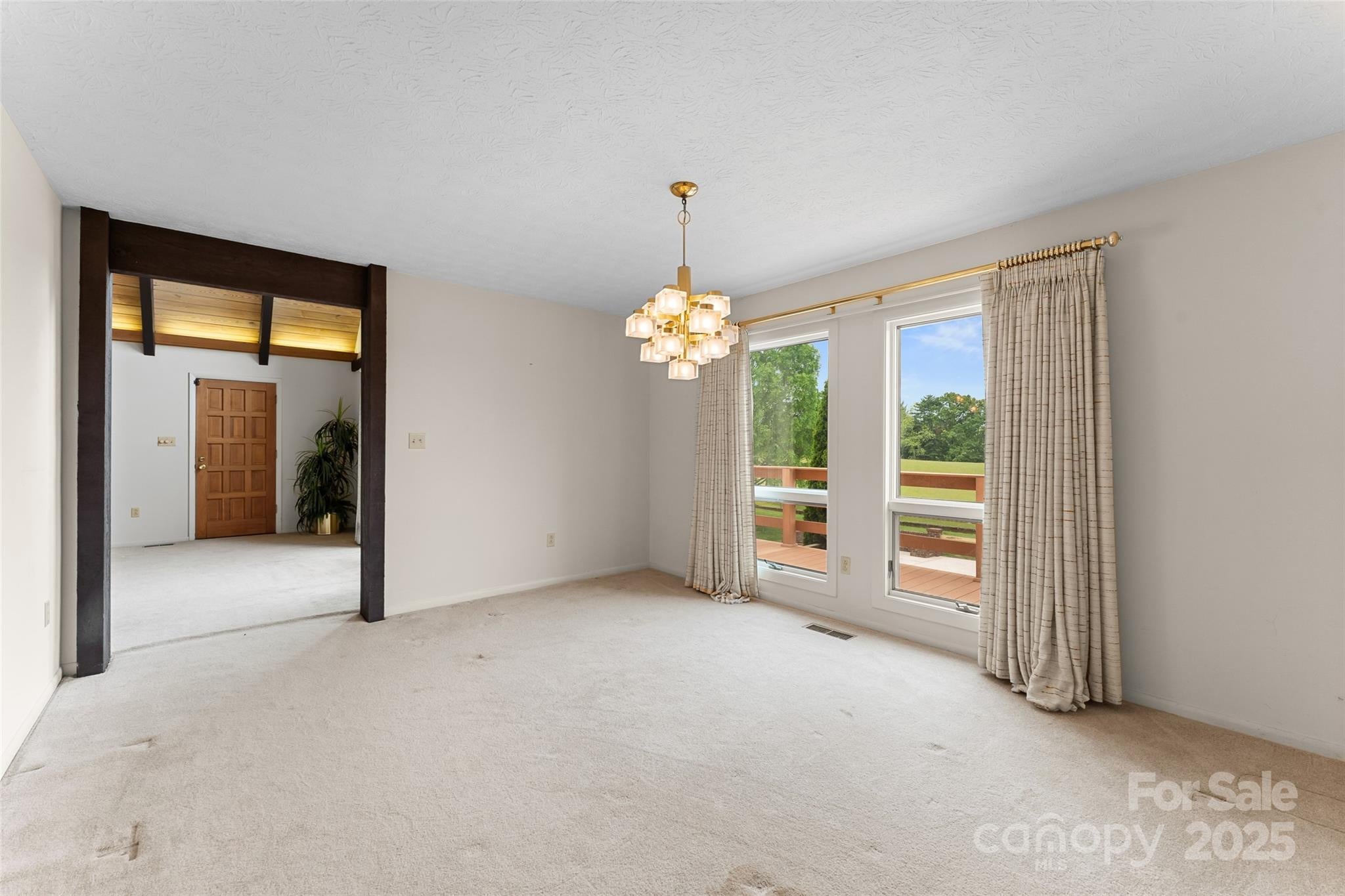 Asheville, North Carolina, 28806, United States, 4 Bedrooms Bedrooms, ,7 BathroomsBathrooms,Residential,For Sale,2001190