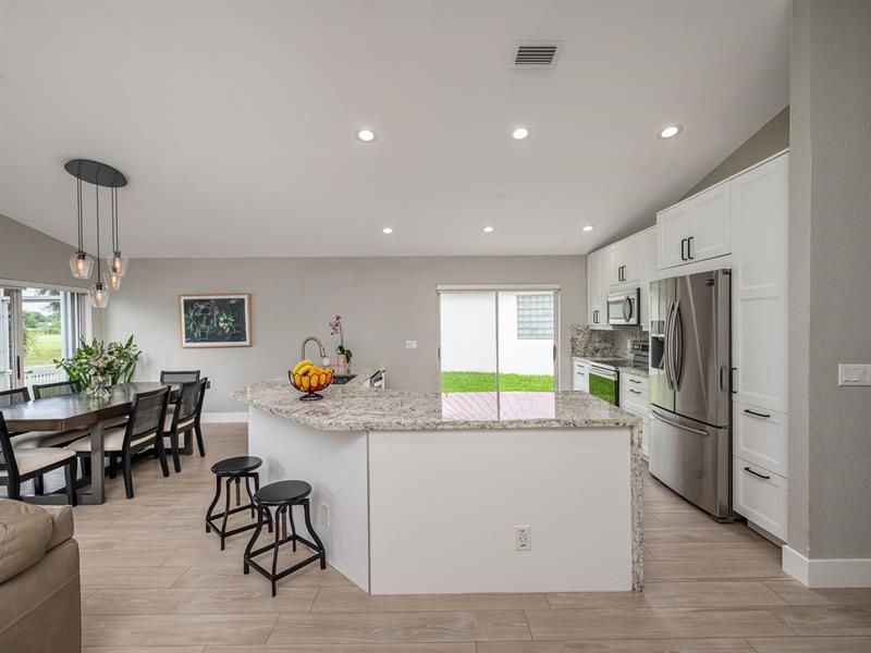 Pembroke Pines, Florida, 33027, United States, 3 Bedrooms Bedrooms, ,2 BathroomsBathrooms,Residential,For Sale,1885741