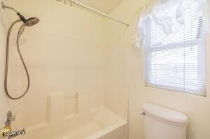 Quartz Hill, California, 93536, United States, 4 Bedrooms Bedrooms, ,2 BathroomsBathrooms,Residential,For Sale,1867125