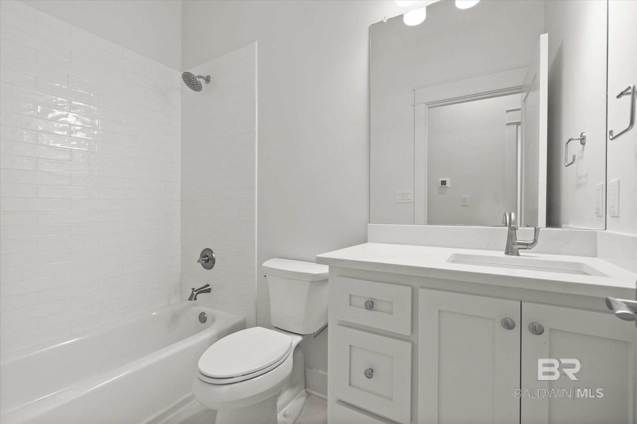 Fairhope, Alabama, 36532, United States, 4 Bedrooms Bedrooms, ,4 BathroomsBathrooms,Residential,For Sale,1804171