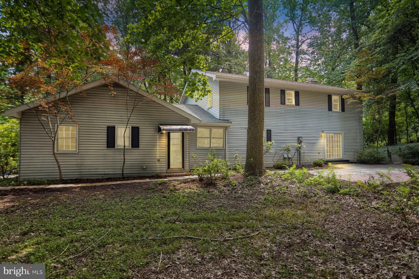 New Cumberland, Pennsylvania, 17070, United States, 4 Bedrooms Bedrooms, ,3 BathroomsBathrooms,Residential,For Sale,1955923