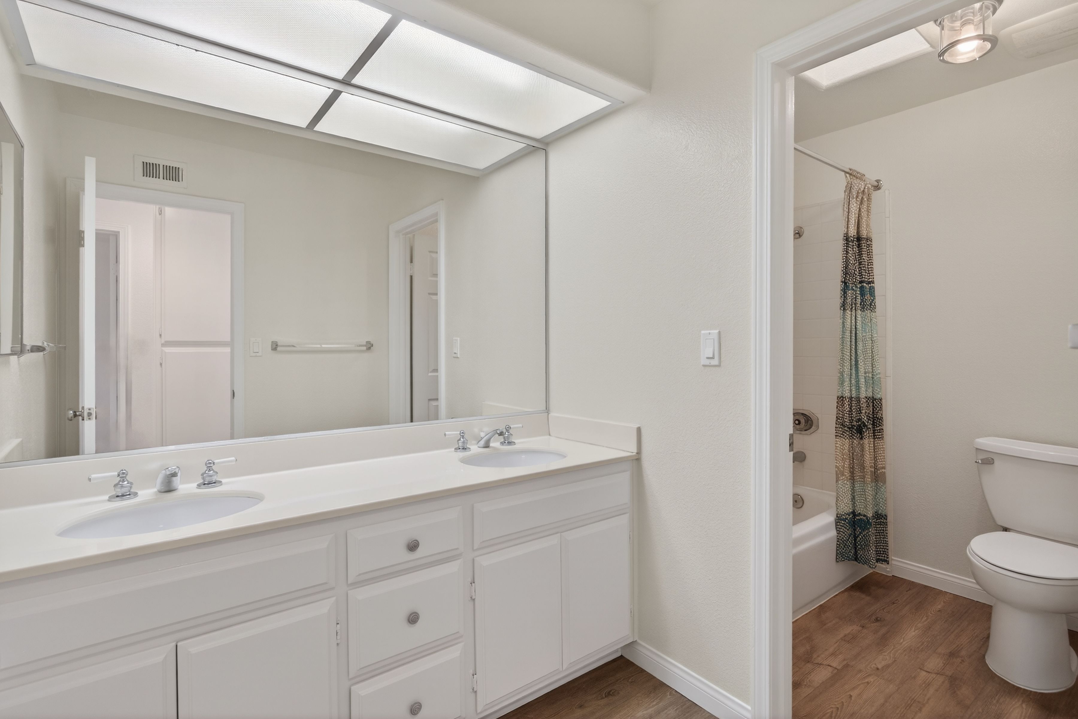  26607 Marigold Court, Calabasas - 物件實景