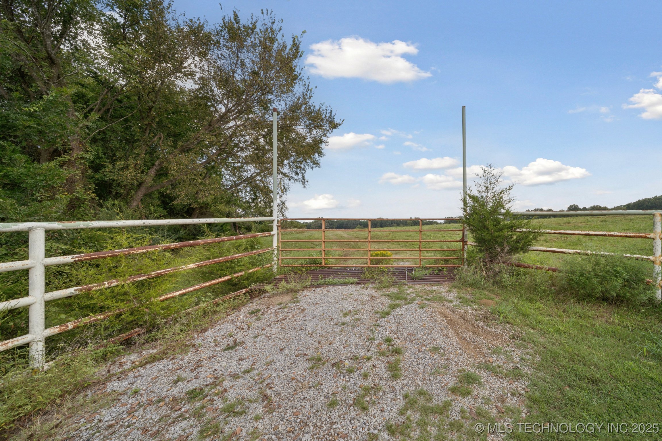 Wilburton, Oklahoma, 74578, United States, ,Residential,For Sale,1939872