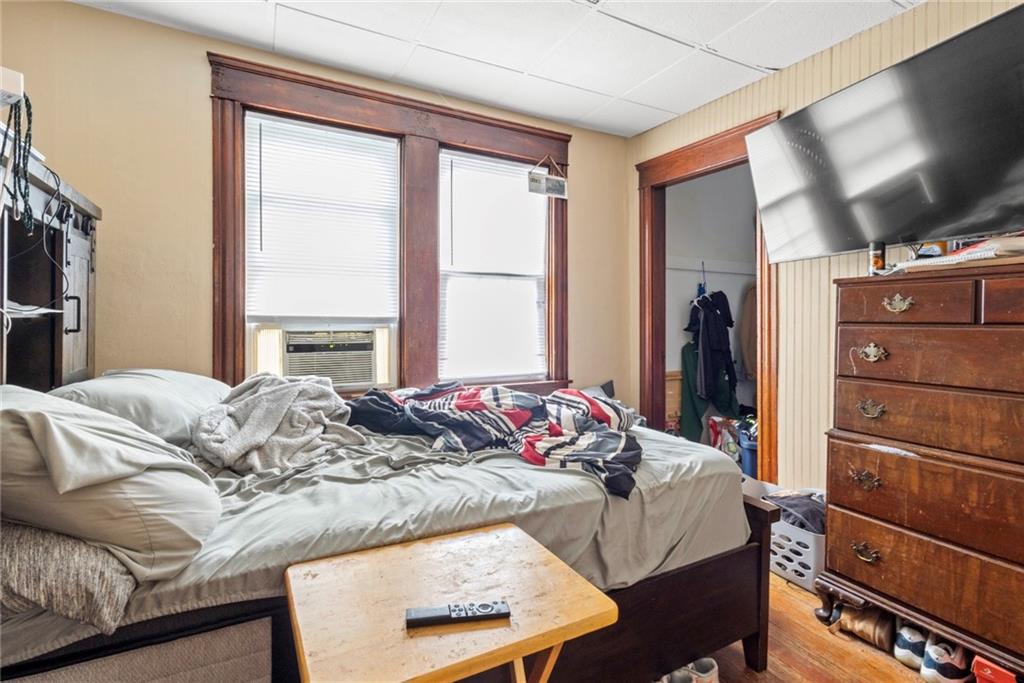 Cranston, Rhode Island, 02920, United States, 4 Bedrooms Bedrooms, ,2 BathroomsBathrooms,Residential,For Sale,2006260