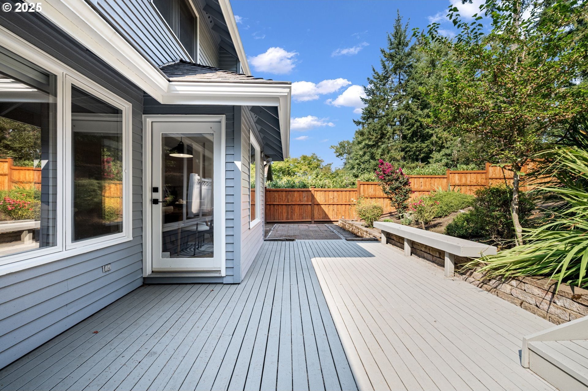 Eugene, Oregon, 97405, United States, 4 Bedrooms Bedrooms, ,3 BathroomsBathrooms,Residential,For Sale,1942174