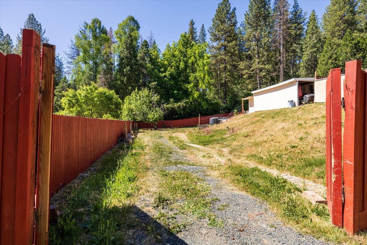 Grass Valley, California, 95945, United States, 4 Bedrooms Bedrooms, ,4 BathroomsBathrooms,Residential,For Sale,1897188