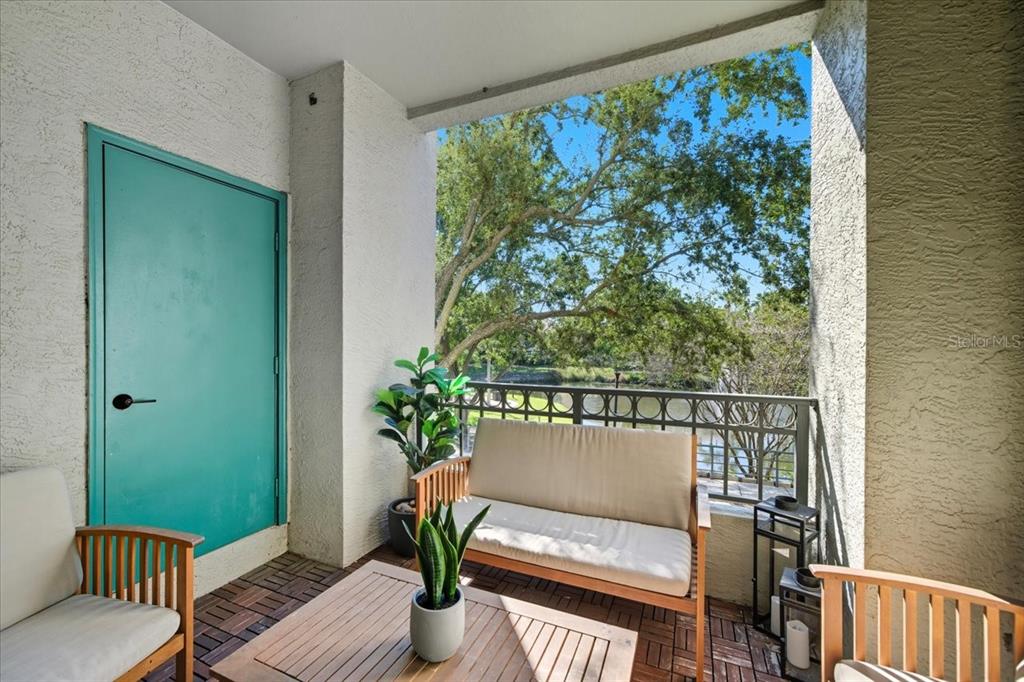 Tampa, Florida, 33602, United States, 3 Bedrooms Bedrooms, ,2 BathroomsBathrooms,Residential,For Sale,1970738