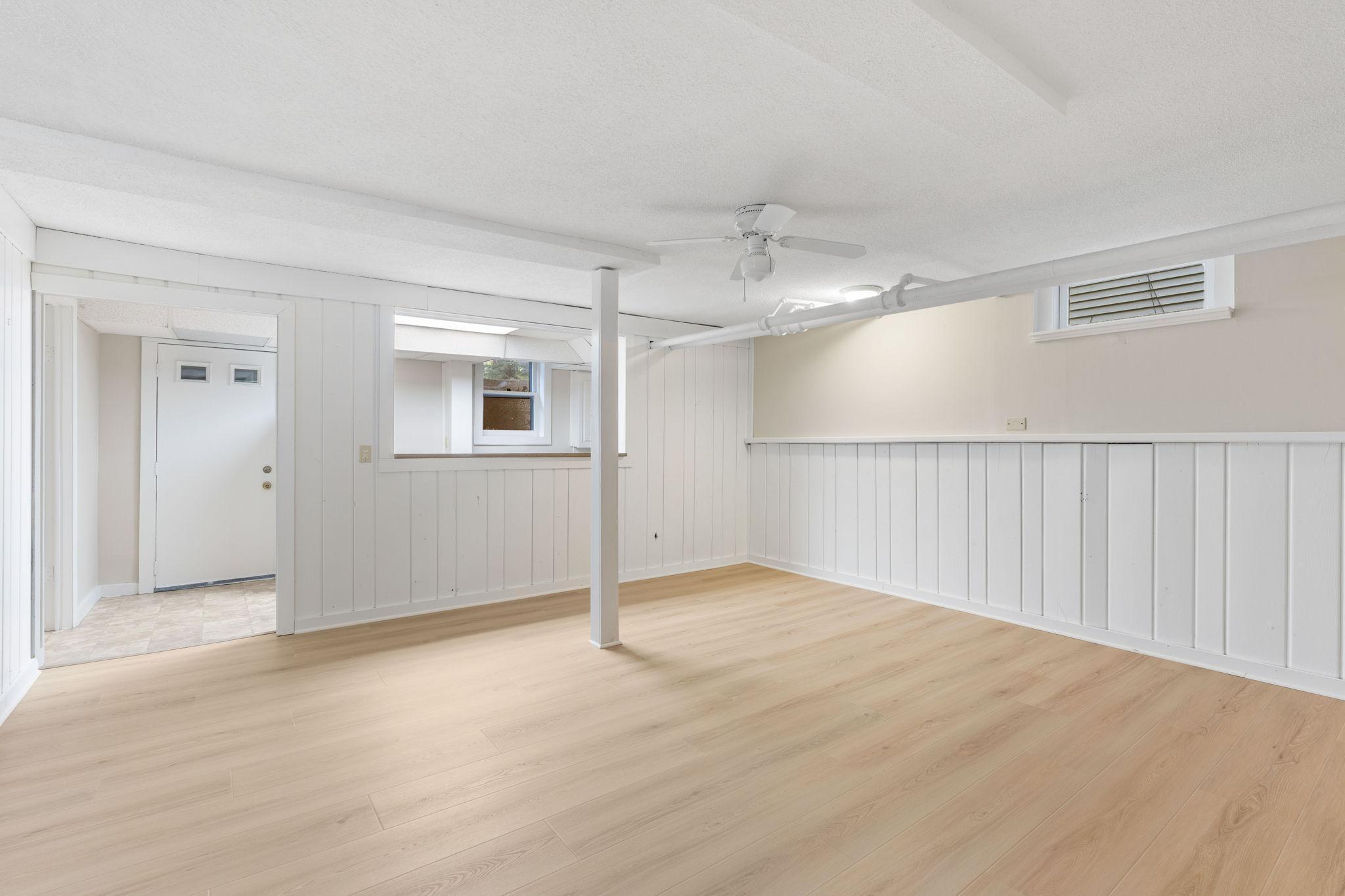 Minneapolis, Minnesota, 55404, United States, 6 Bedrooms Bedrooms, ,1 BathroomBathrooms,Residential,For Sale,1964958