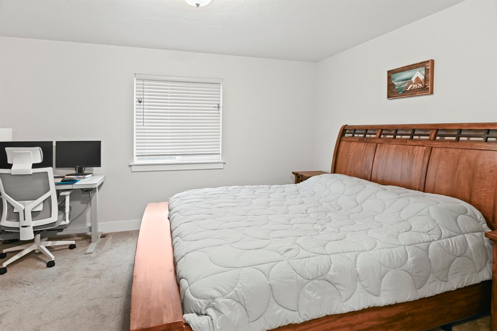 Kalispell, Montana, 59901, United States, 4 Bedrooms Bedrooms, ,3 BathroomsBathrooms,Residential,For Sale,1987389