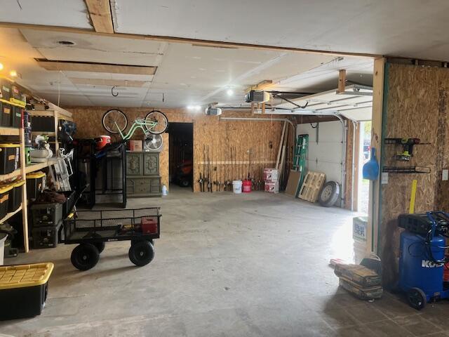 Branch, Michigan, 49402, United States, 5 Bedrooms Bedrooms, ,4 BathroomsBathrooms,Residential,For Sale,1986273