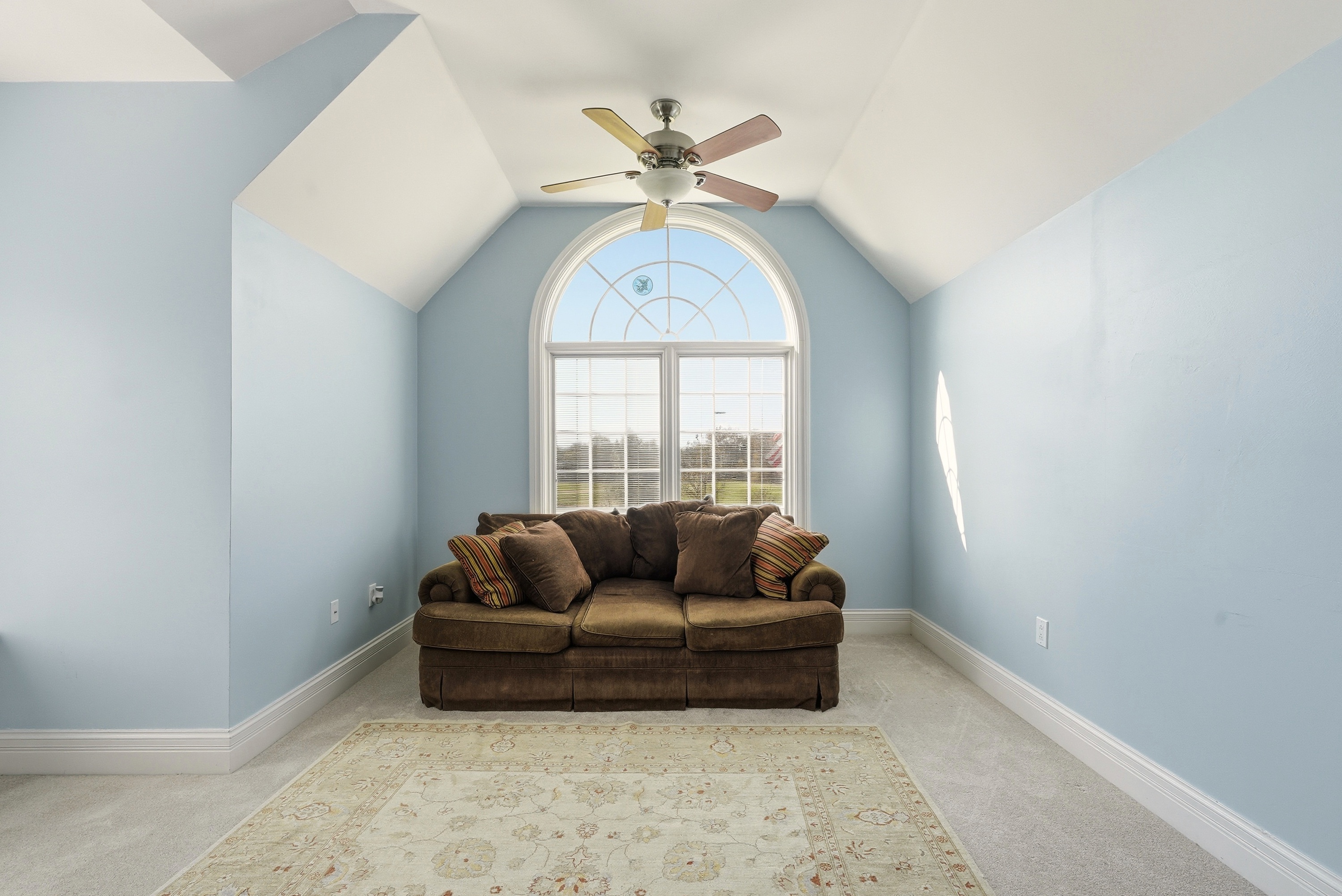  5601 Thurman Road, Louisville, KY 40299 - 物件實景