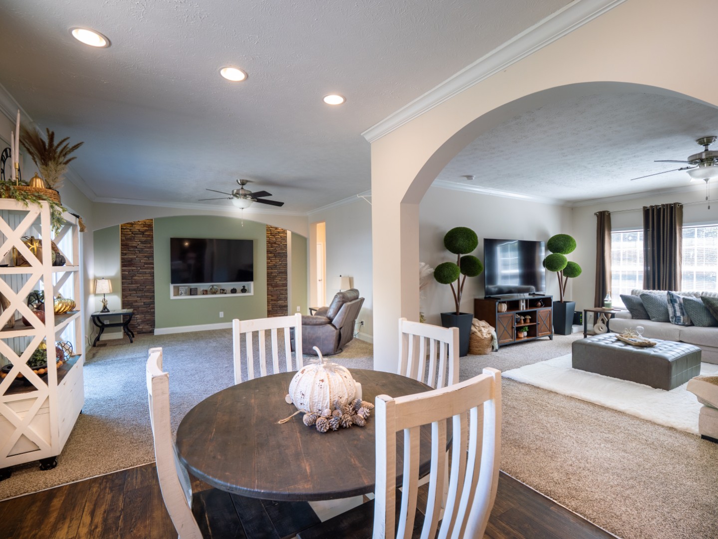 Nichols, South Carolina, 29581, United States, 4 Bedrooms Bedrooms, ,2 BathroomsBathrooms,Residential,For Sale,1983530