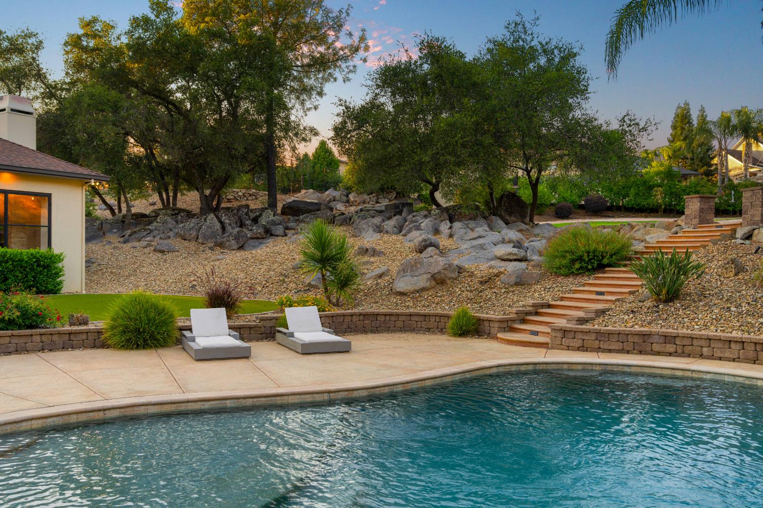 Loomis, California, 95650, United States, 5 Bedrooms Bedrooms, ,6 BathroomsBathrooms,Residential,For Sale,2003238