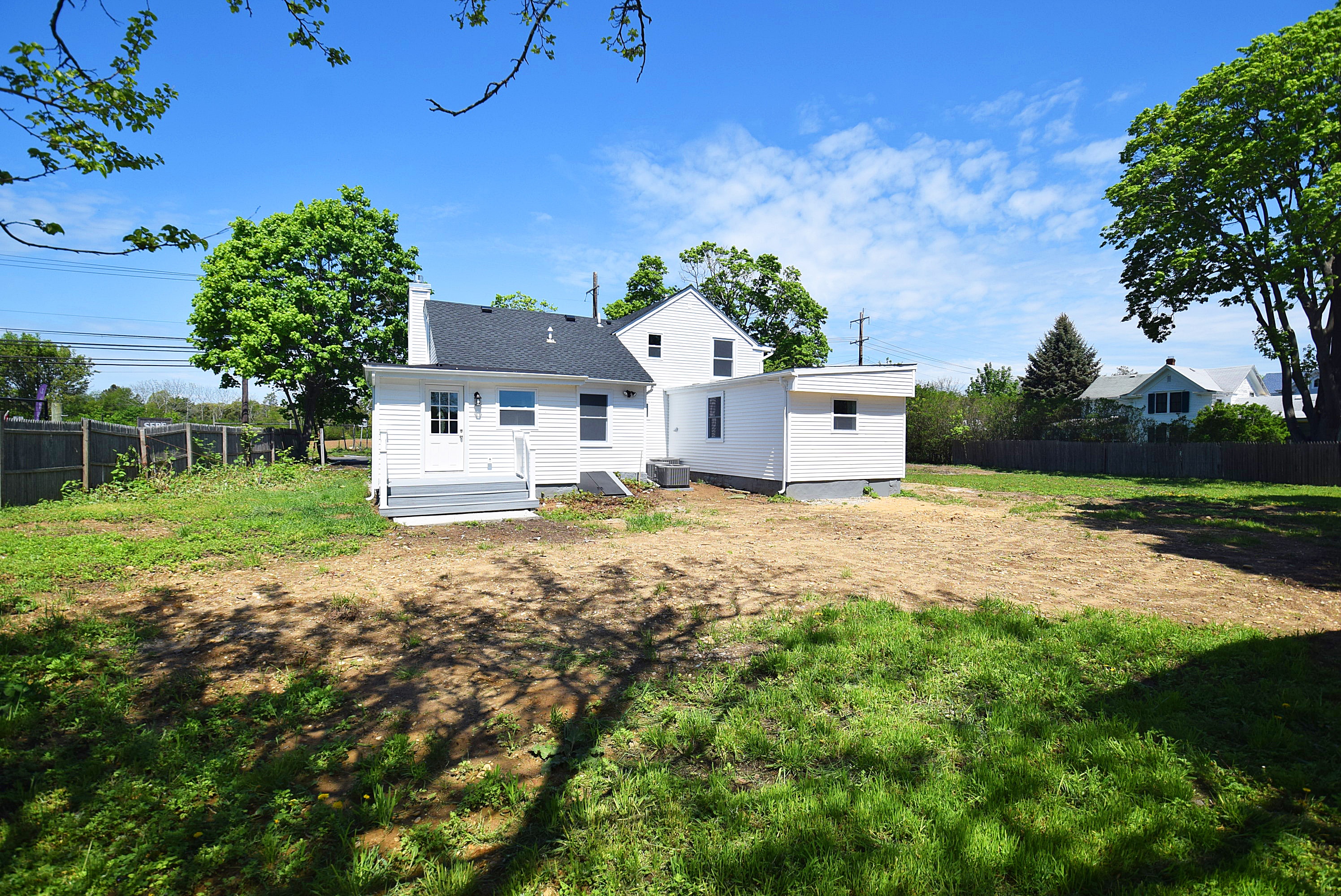 East Marion, New York, 11939, United States, 3 Bedrooms Bedrooms, ,3 BathroomsBathrooms,Residential,For Sale,1805250
