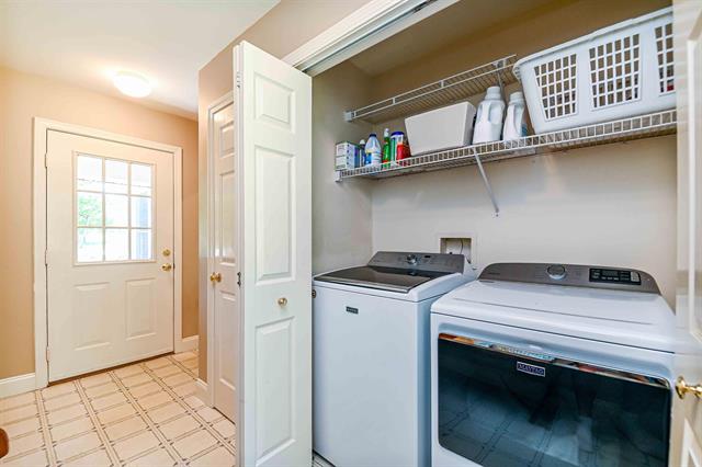 Bow, New Hampshire, 03304, United States, 4 Bedrooms Bedrooms, ,3 BathroomsBathrooms,Residential,For Sale,1900583