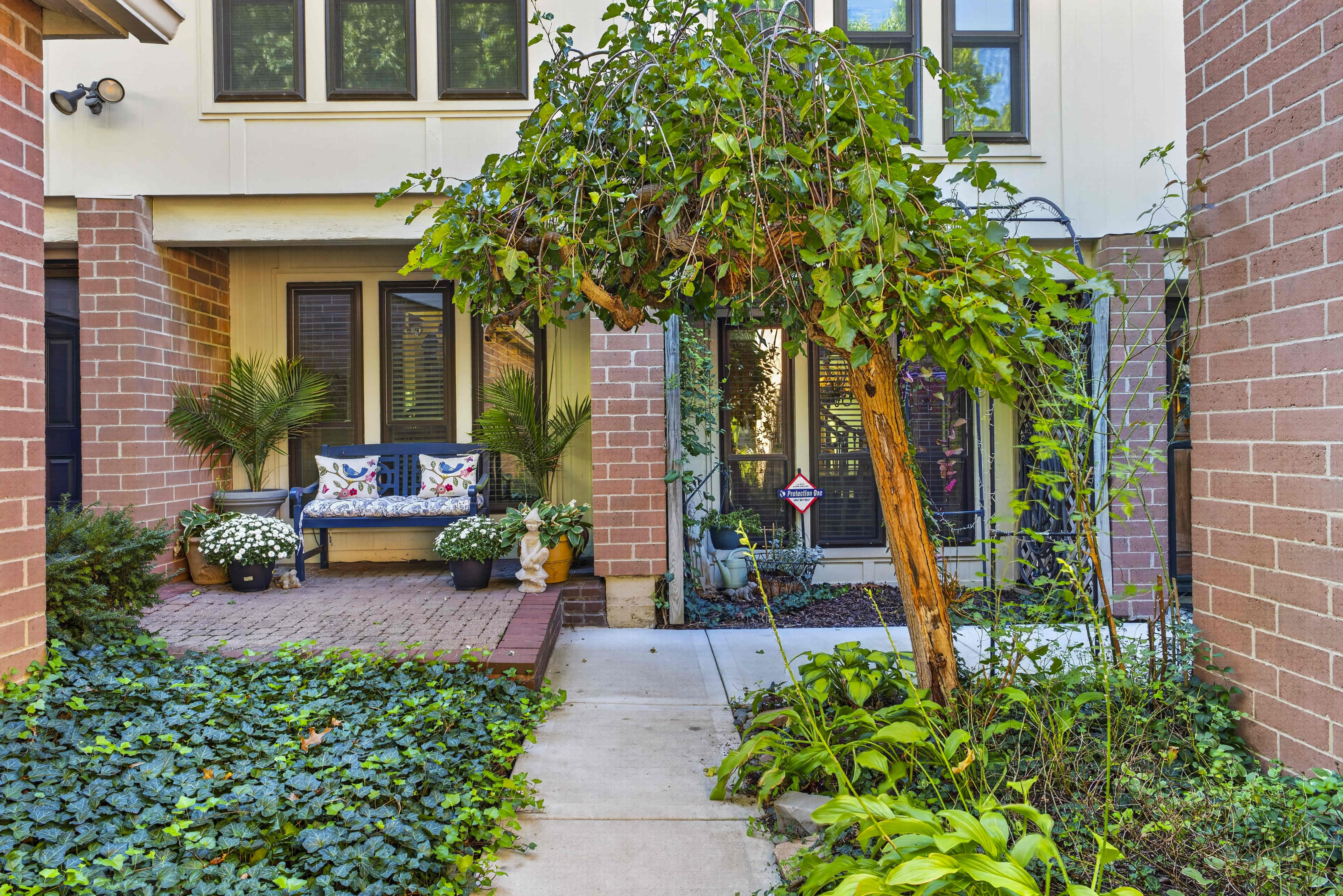 Ash St, Mission, KS 66205 #1