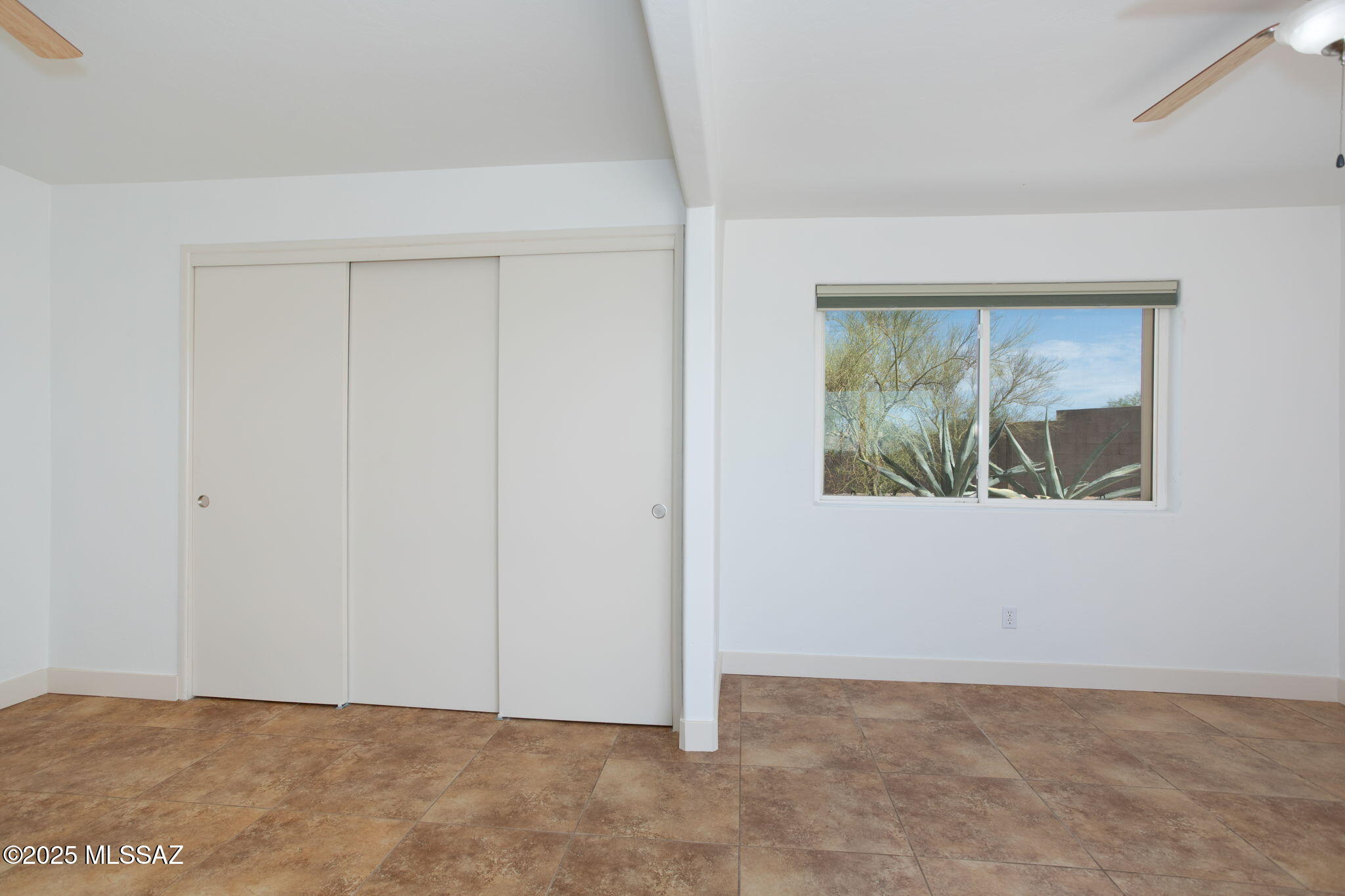 Tucson, Arizona, 85704, United States, 3 Bedrooms Bedrooms, ,2 BathroomsBathrooms,Residential,For Sale,1885622