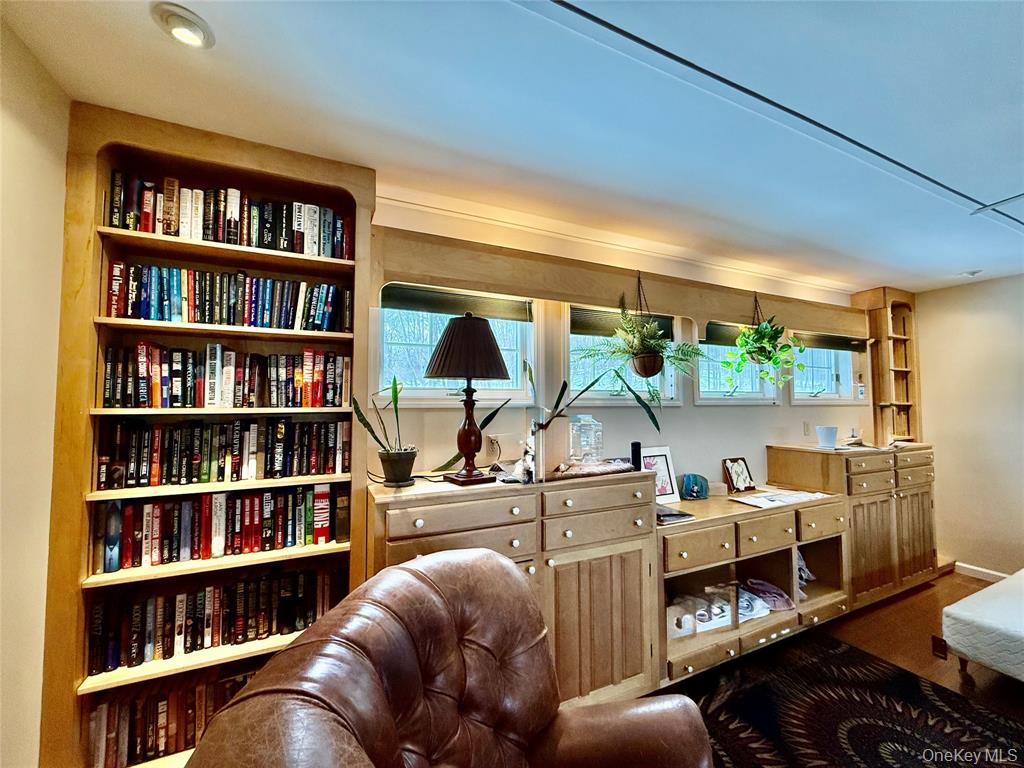 salt Point, New York, 12578, United States, 5 Bedrooms Bedrooms, ,5 BathroomsBathrooms,Residential,For Sale,2005209