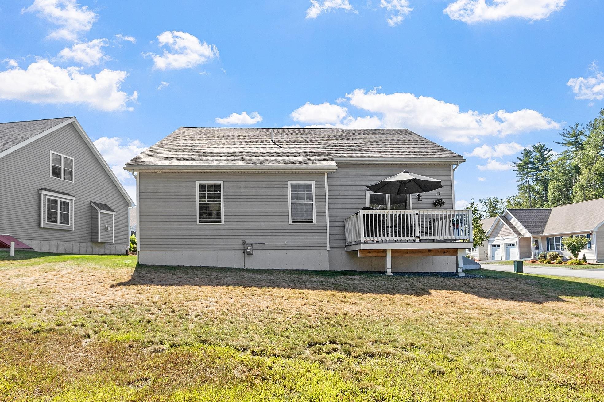 Pelham, New Hampshire, 03076, United States, 2 Bedrooms Bedrooms, ,2 BathroomsBathrooms,Residential,For Sale,1941586