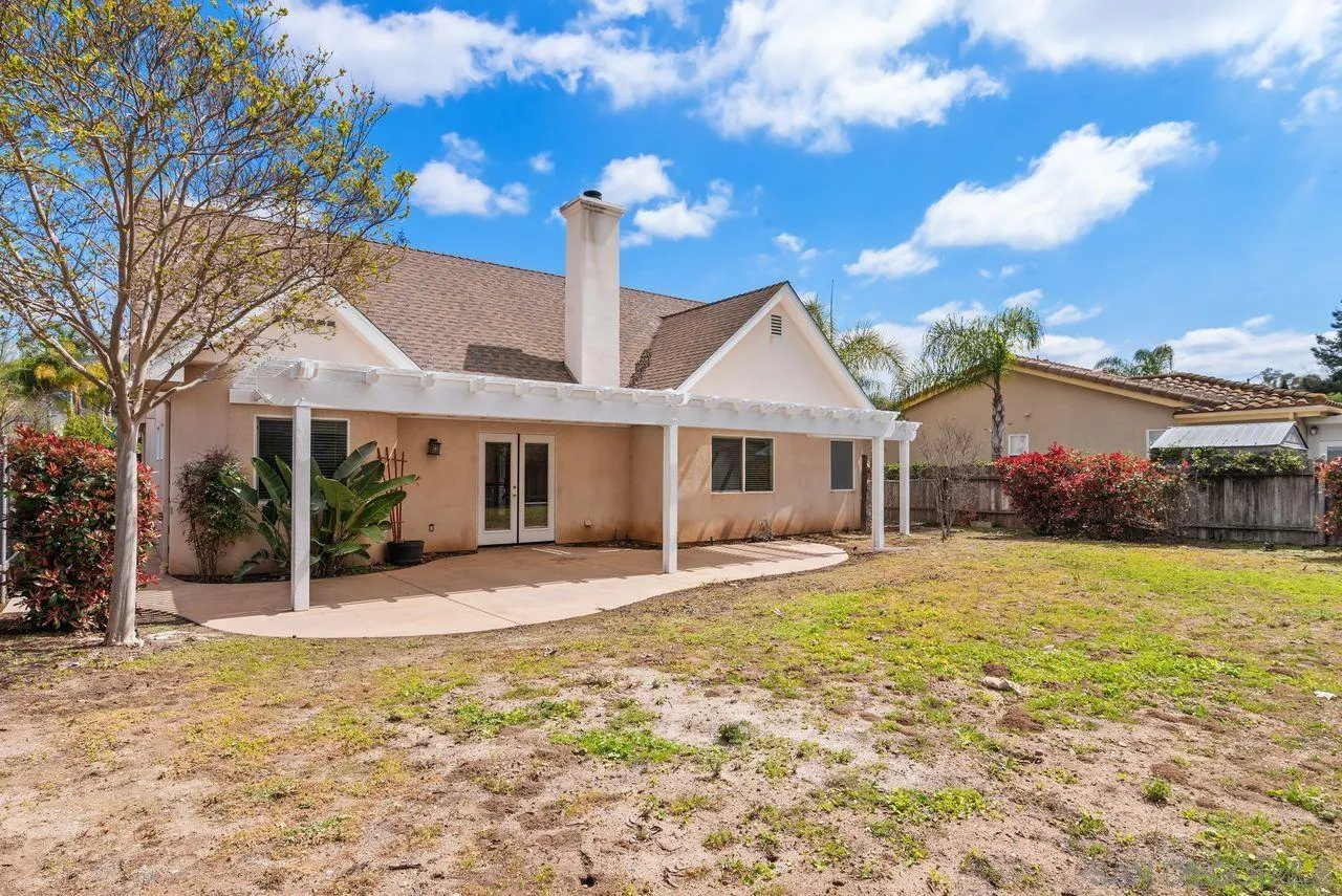 Poway, California, 92064, United States, 3 Bedrooms Bedrooms, ,2 BathroomsBathrooms,Residential,For Sale,1837304