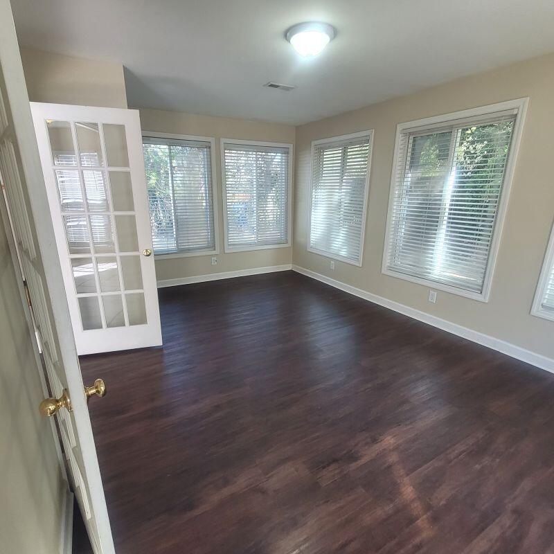 Mount Pleasant, South Carolina, 29464, United States, 3 Bedrooms Bedrooms, ,4 BathroomsBathrooms,Residential,For Sale,1840079