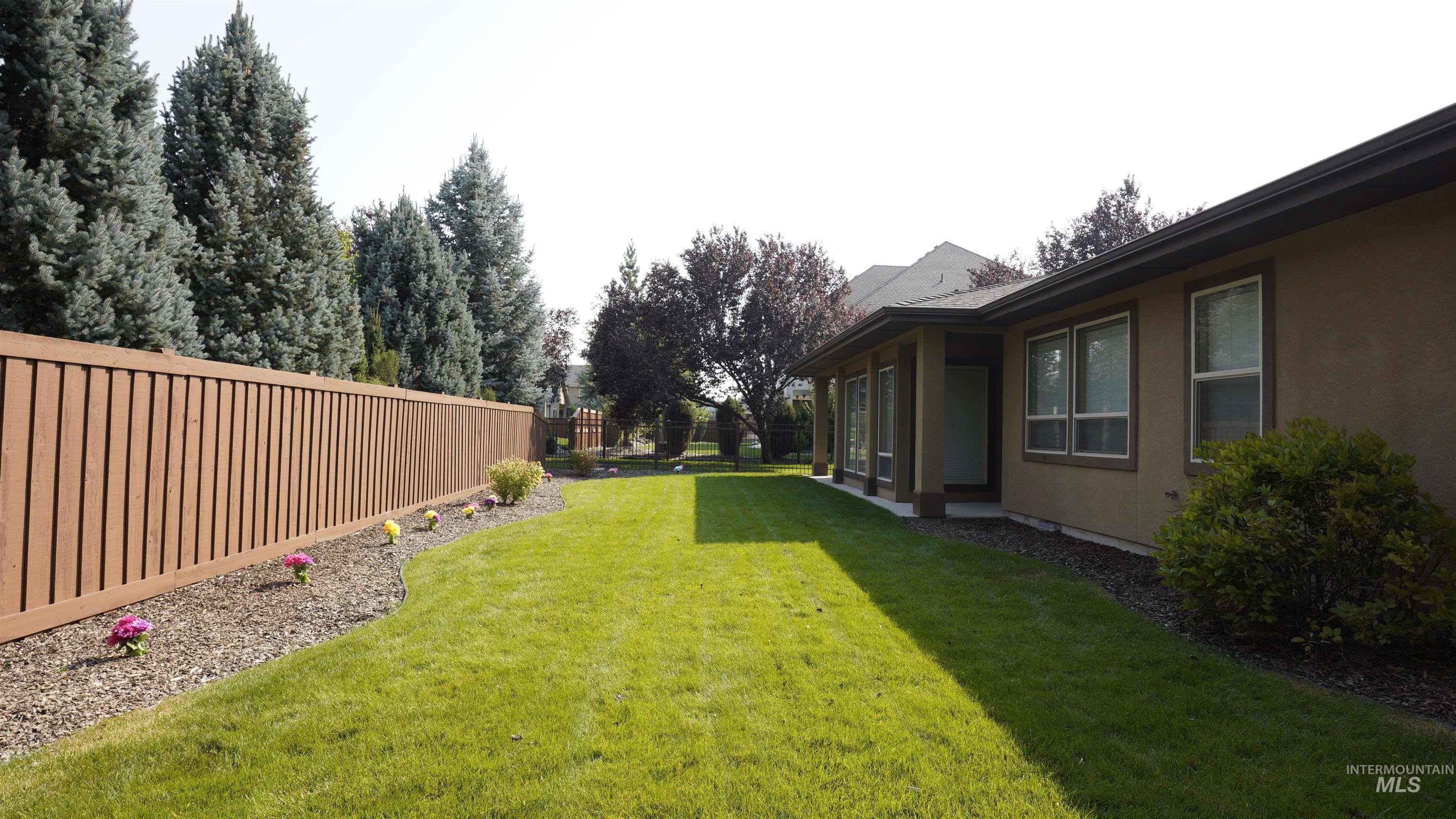 5854 N Rosa Springs Ave., Meridian, Idaho, 83646, United States, 4 Bedrooms Bedrooms, ,Residential,For Sale,5854 N Rosa Springs Ave.,1625411
