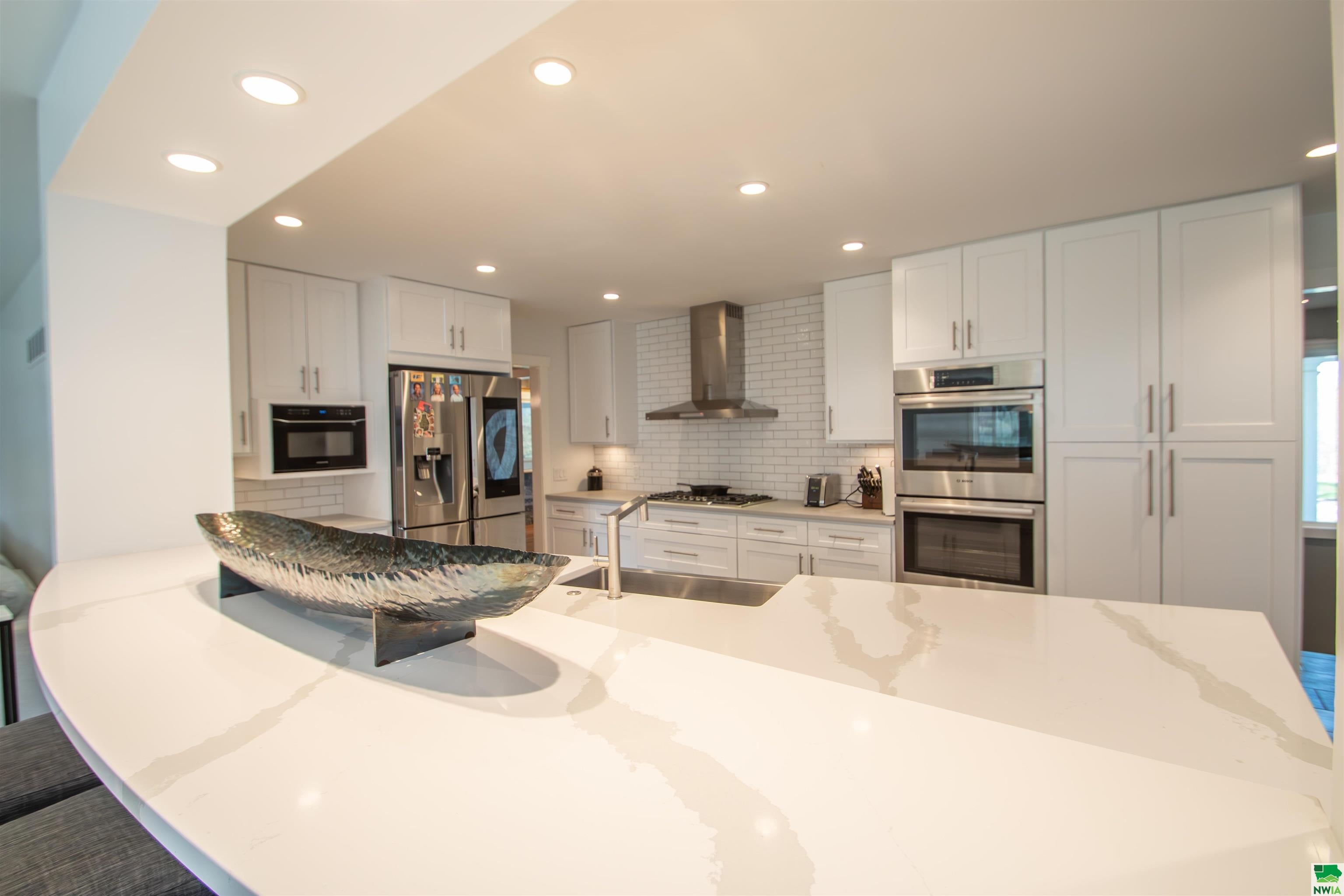 Sioux City, Iowa, 51104, United States, 5 Bedrooms Bedrooms, ,3 BathroomsBathrooms,Residential,For Sale,1921343