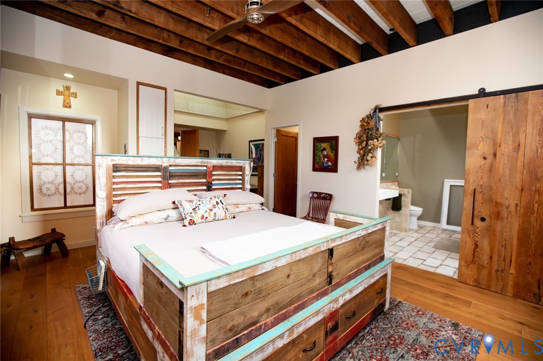 Farmville, Virginia, 23901, United States, 3 Bedrooms Bedrooms, ,3 BathroomsBathrooms,Residential,For Sale,1981150