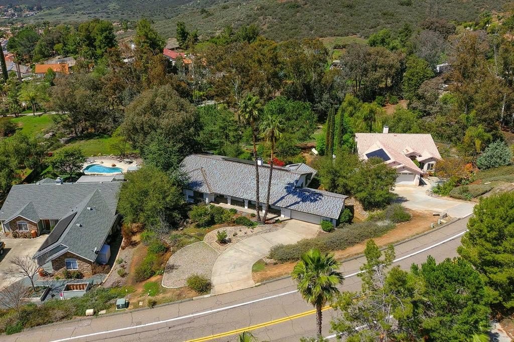 Ramona, California, 92065, United States, 5 Bedrooms Bedrooms, ,4 BathroomsBathrooms,Residential,For Sale,1766816