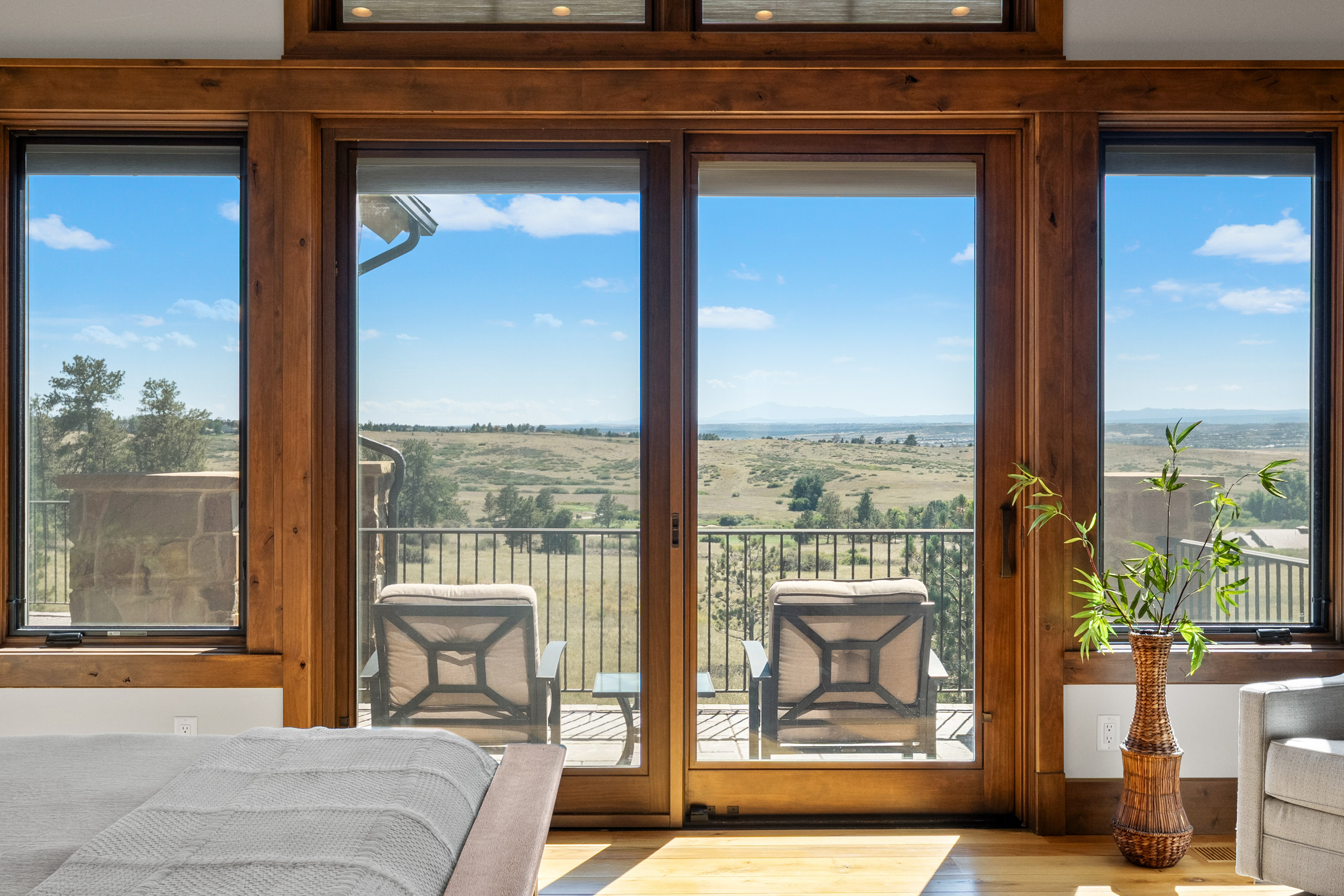  TIMELESS ELEGANCE  UNPARALLELED MOUNTAIN VIEWS  - 物件實景