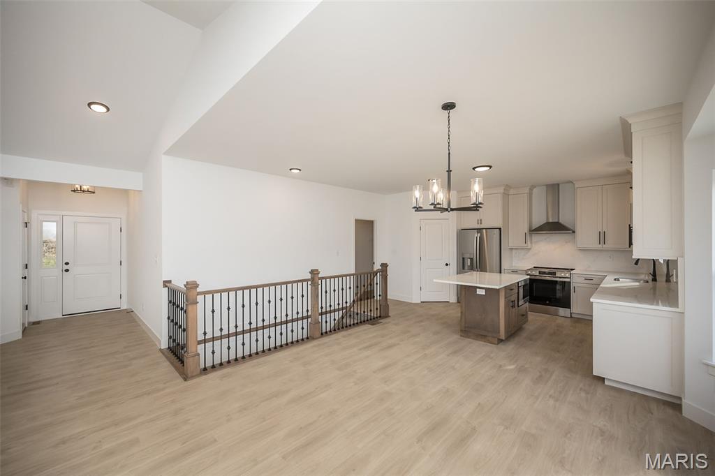 Troy, Missouri, 63379, United States, 3 Bedrooms Bedrooms, ,2 BathroomsBathrooms,Residential,For Sale,1993491