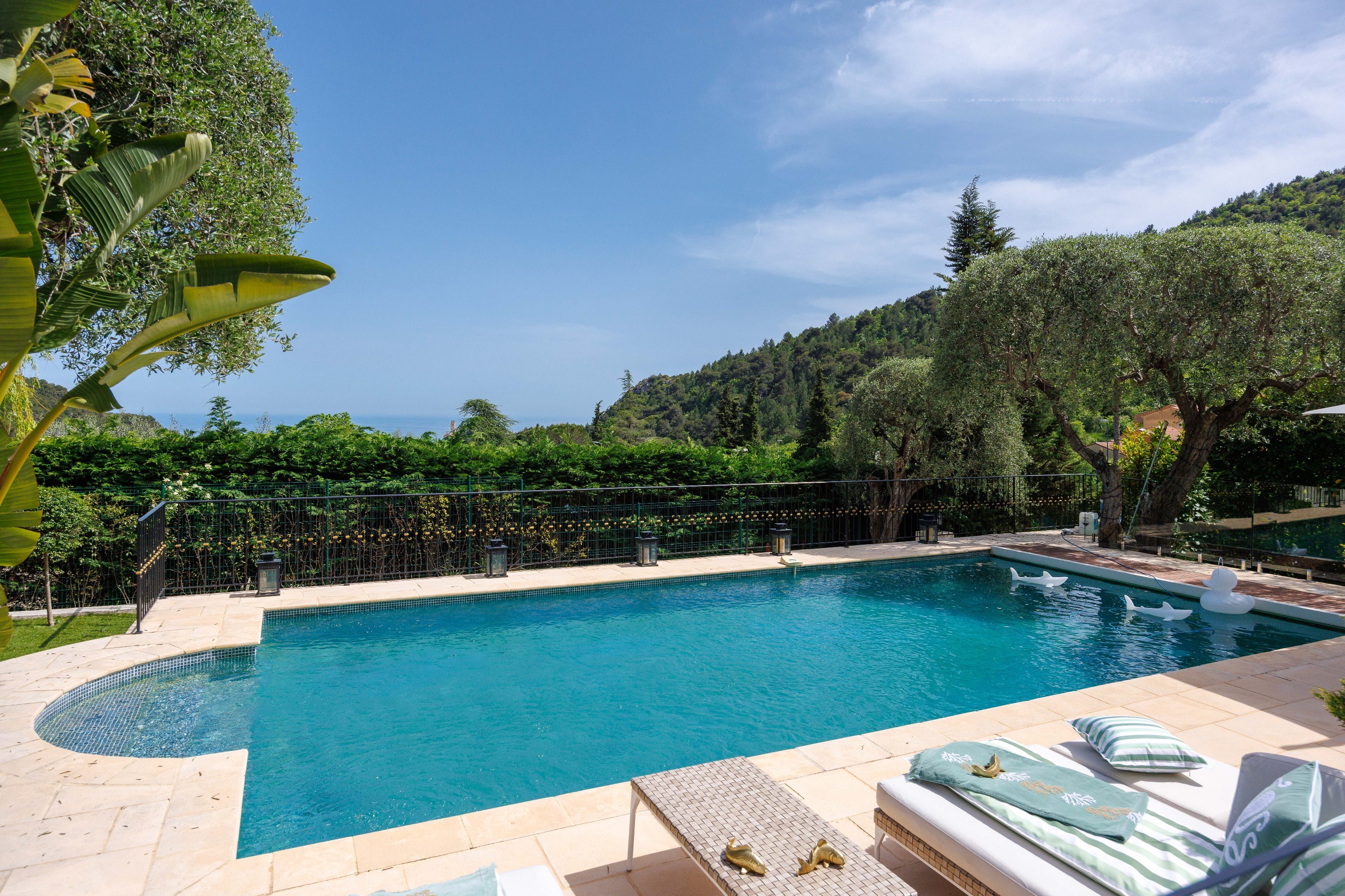  Belle Époque villa in Èze with sea and medieval village views, Côte d’Azur - 物件實景