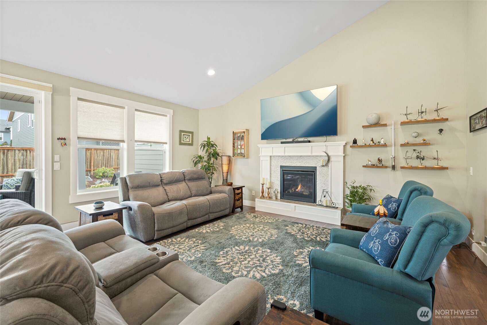 Ferndale, Washington, 98248, United States, 4 Bedrooms Bedrooms, ,2 BathroomsBathrooms,Residential,For Sale,1919590