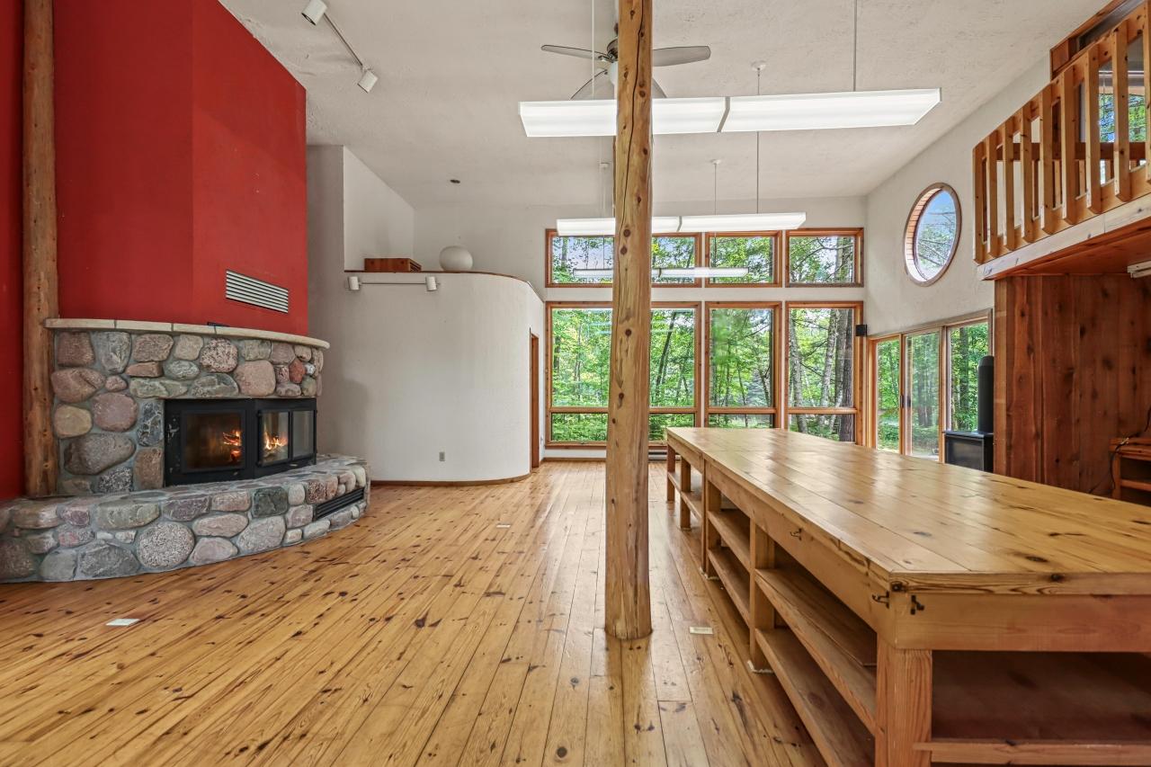 Manitowish Waters, Wisconsin, 54545, United States, 4 Bedrooms Bedrooms, ,3 BathroomsBathrooms,Residential,For Sale,1974750