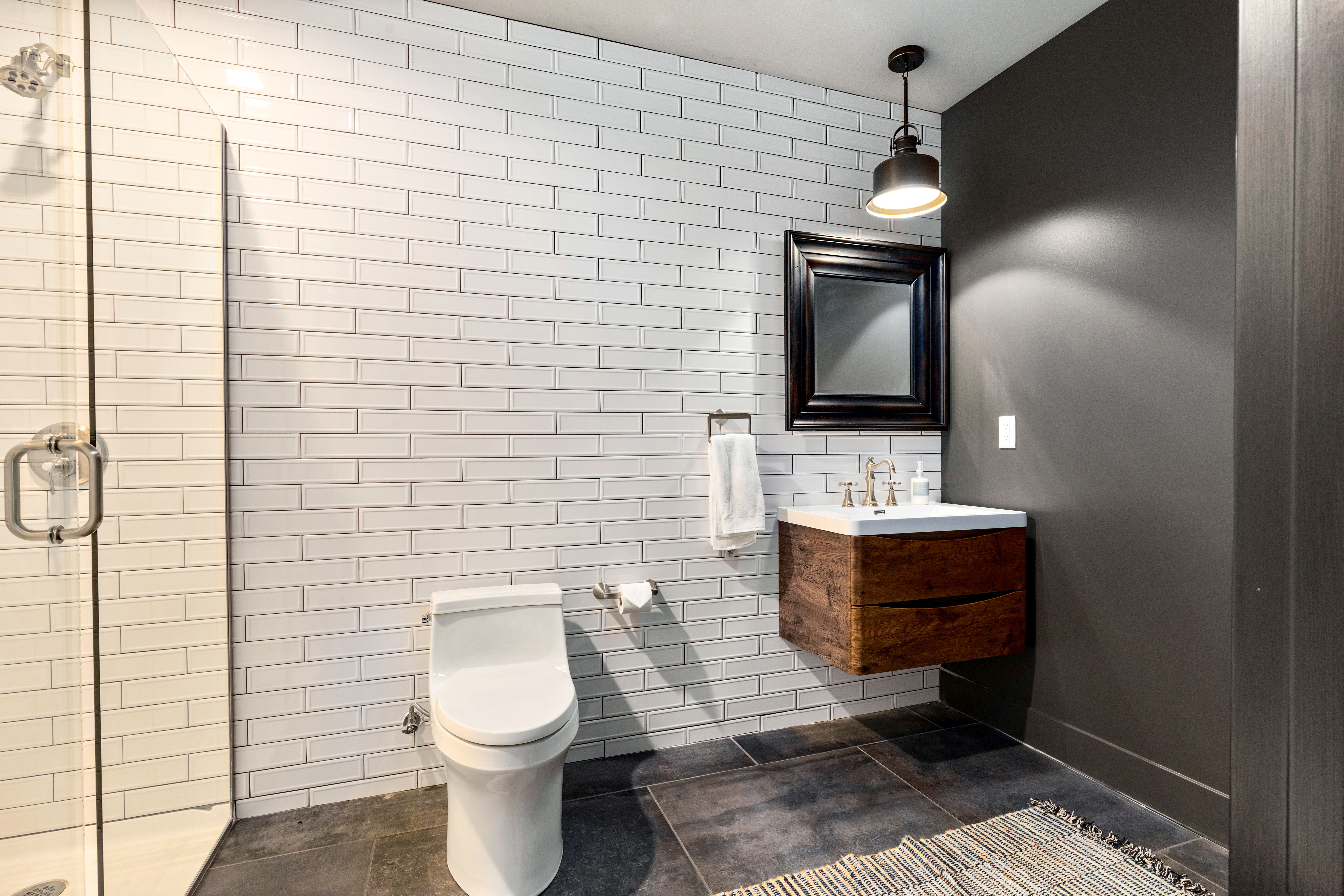  Discover this stunning & highly desirable property in the heart of the CWE - 物件實景