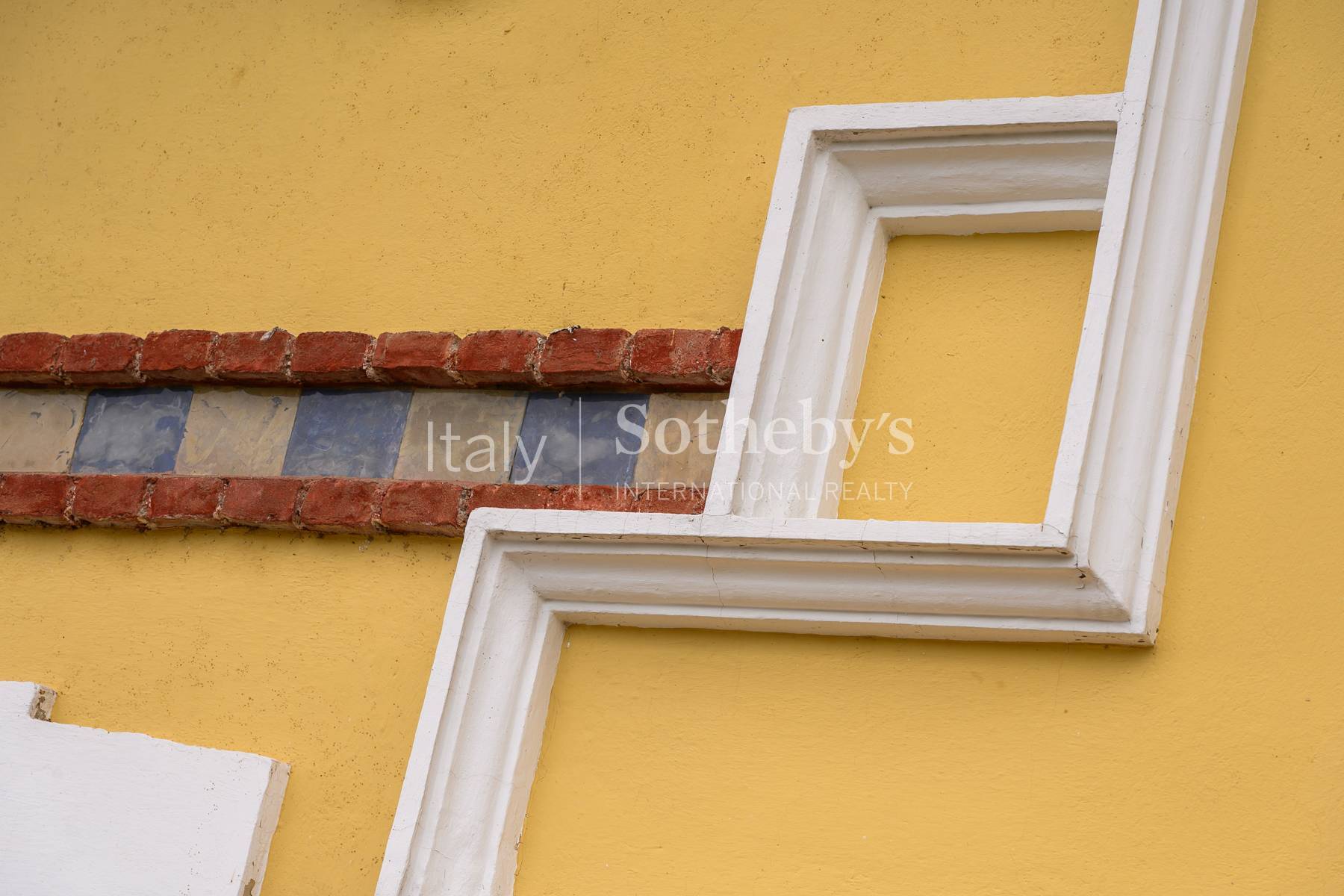  Historic villa with garden and views over Lake Viverone - 物件實景