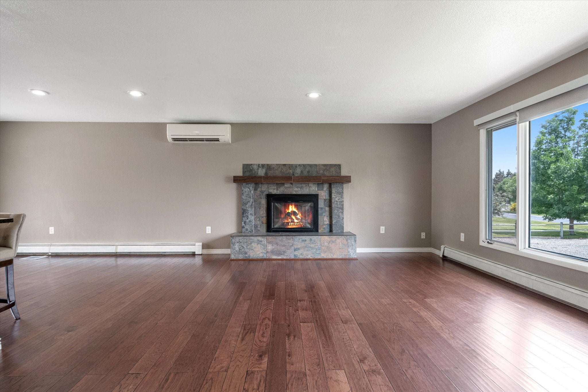 Helena, Montana, 59602, United States, 4 Bedrooms Bedrooms, ,2 BathroomsBathrooms,Residential,For Sale,1875108