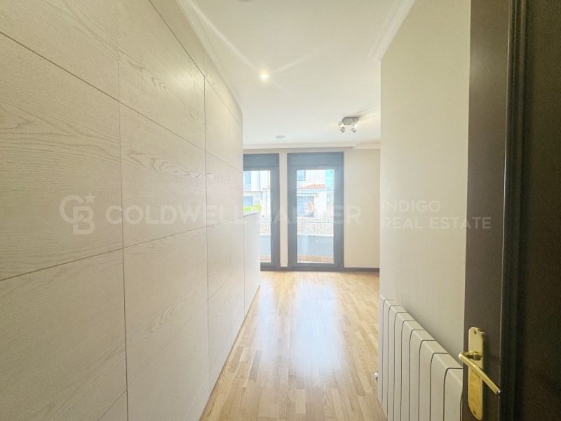 Pontevedra, Vigo, Castrelos - S?rdoma, S?rdoma Pon, Vigo, Galicia, ES, 4 Bedrooms Bedrooms, ,4 BathroomsBathrooms,Residential,For Sale,Pontevedra, Vigo, Castrelos - S?rdoma, S?rdoma Pon,1479301