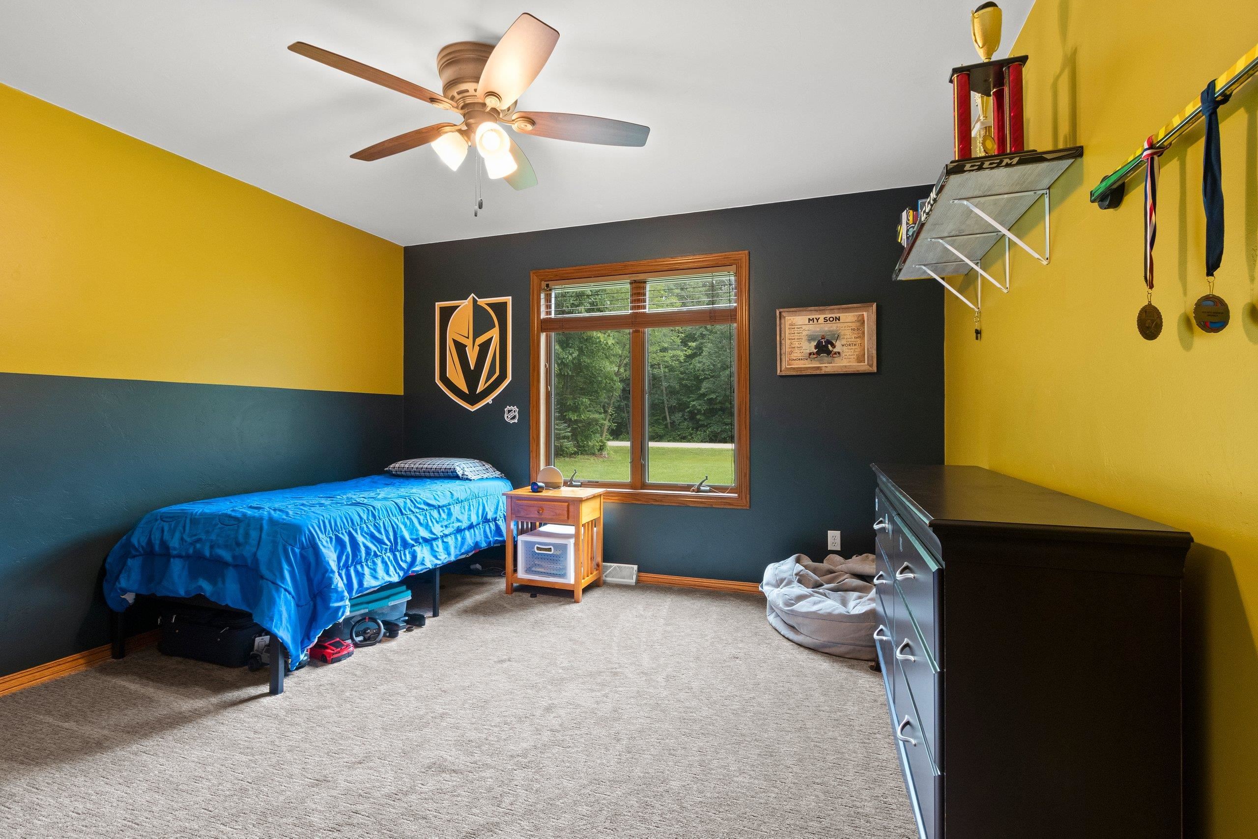 DE PERE, Wisconsin, 54115, United States, 3 Bedrooms Bedrooms, ,4 BathroomsBathrooms,Residential,For Sale,1912239