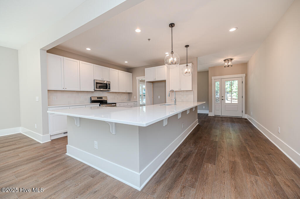 Pinehurst, North Carolina, 28374, United States, 4 Bedrooms Bedrooms, ,4 BathroomsBathrooms,Residential,For Sale,1895891