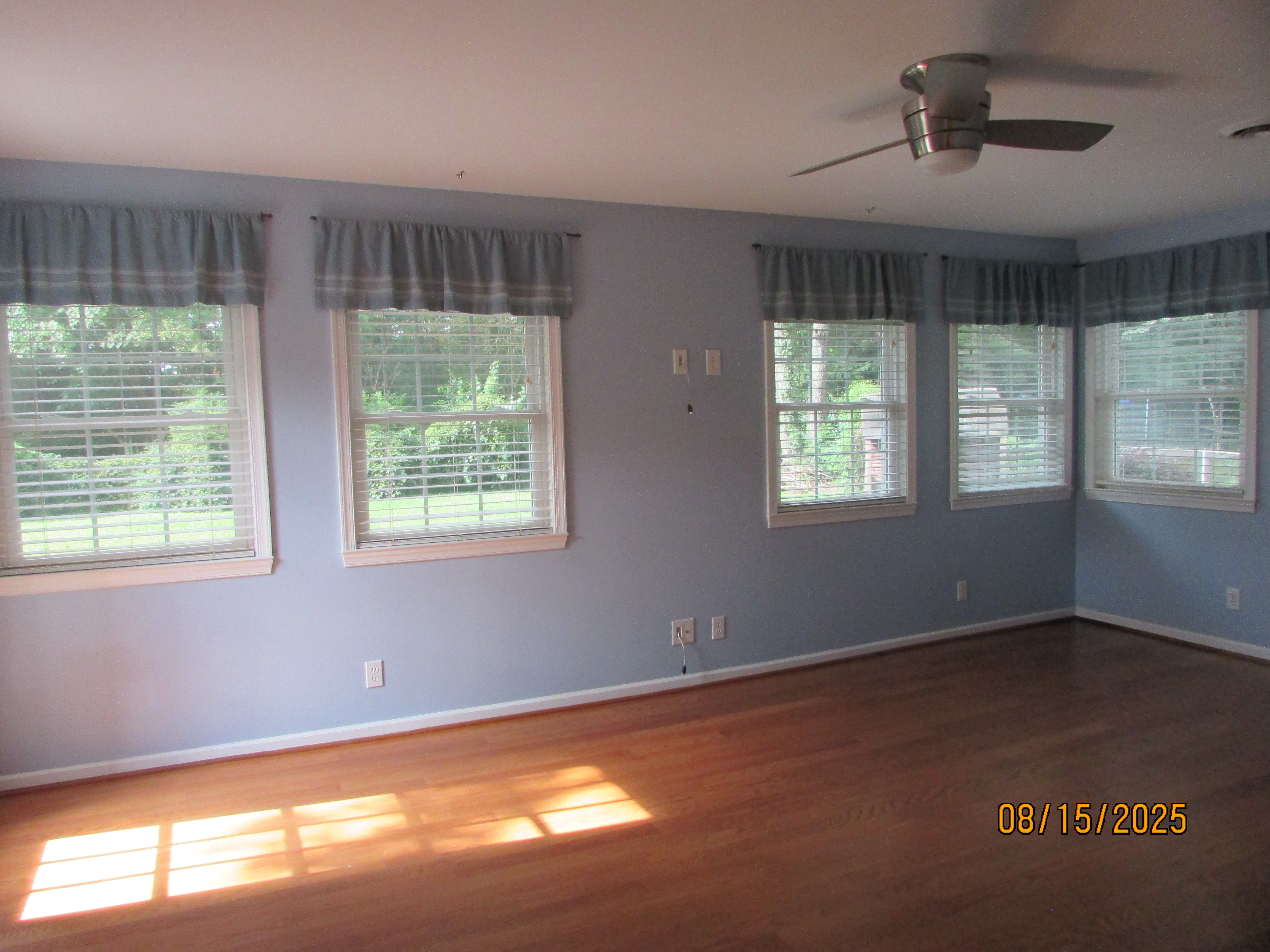 Poquoson, Virginia, 236621401, United States, 4 Bedrooms Bedrooms, ,3 BathroomsBathrooms,Residential,For Sale,1937899