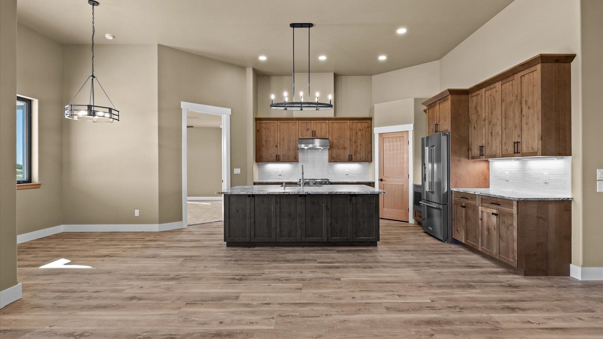 Grand Junction, Colorado, 81505, United States, 3 Bedrooms Bedrooms, ,3 BathroomsBathrooms,Residential,For Sale,2003382