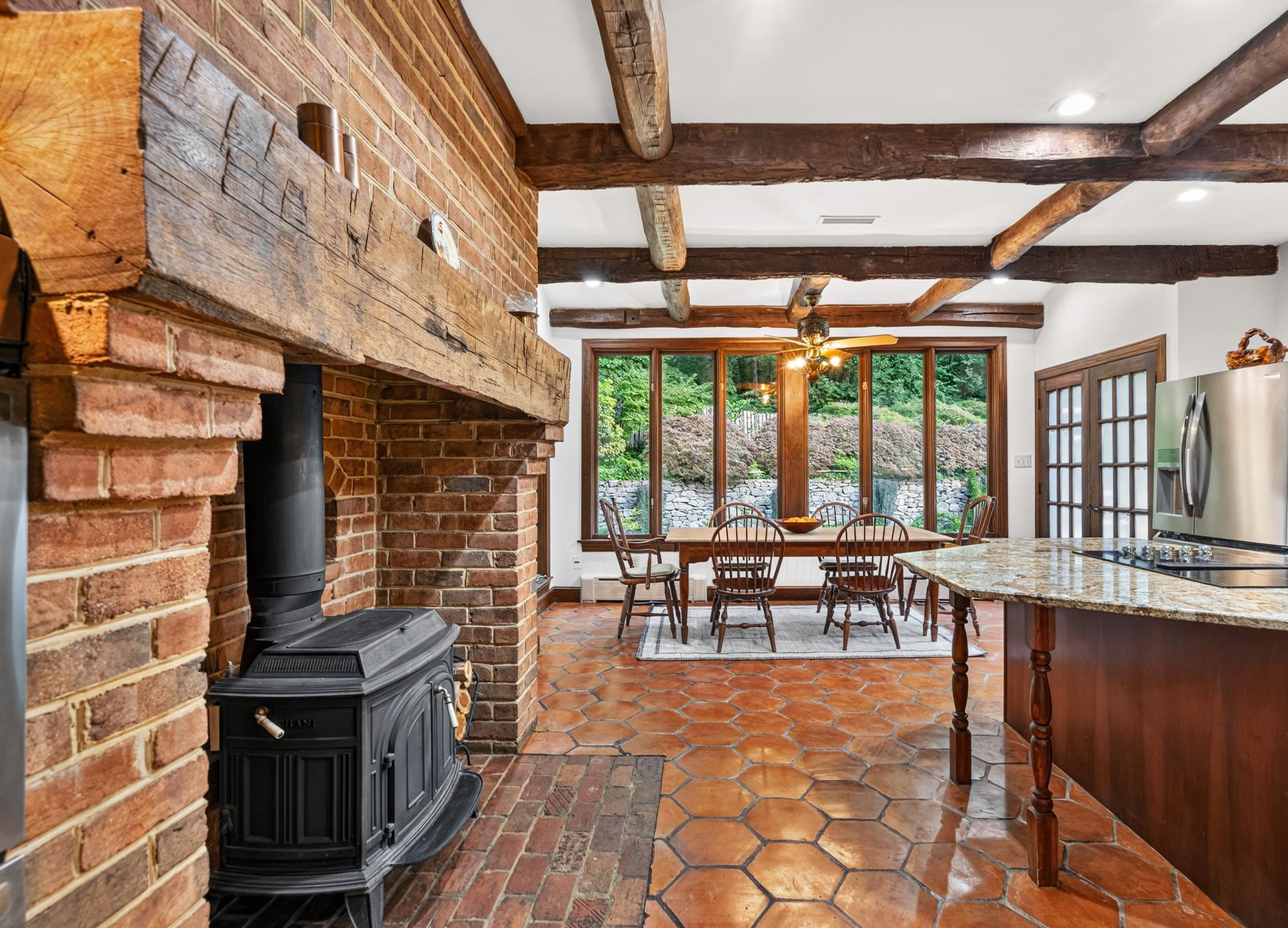  10217 Cedar Pond Drive, Vienna, VA, 22182 - 物件實景