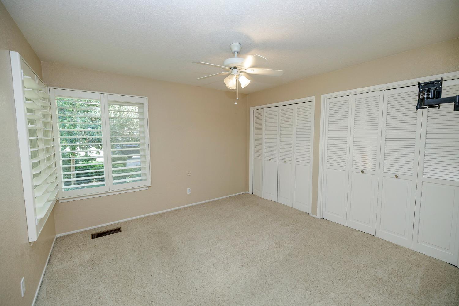 Turlock, California, 95380, United States, 3 Bedrooms Bedrooms, ,2 BathroomsBathrooms,Residential,For Sale,1942589