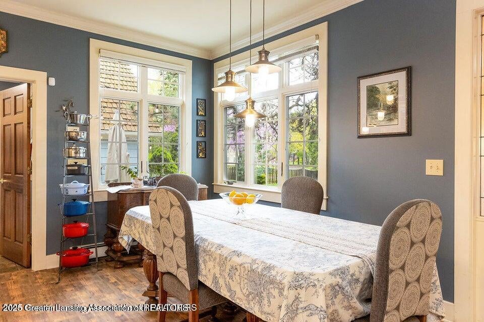 East Lansing, Michigan, 48823, United States, 6 Bedrooms Bedrooms, ,6 BathroomsBathrooms,Residential,For Sale,1992121