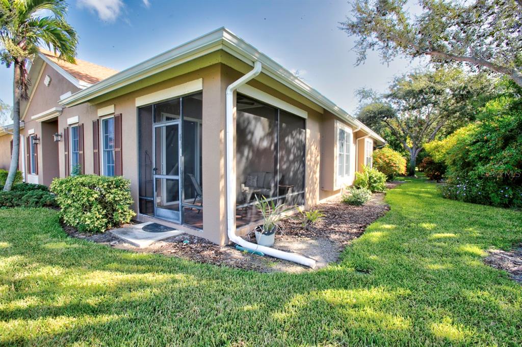 Bradenton, Florida, 34209, United States, 3 Bedrooms Bedrooms, ,2 BathroomsBathrooms,Residential,For Sale,1960540