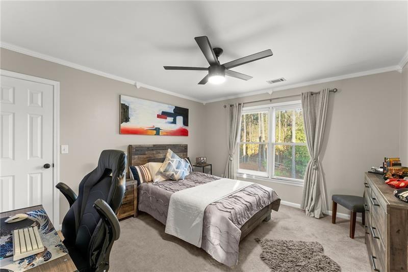 Acworth, Georgia, 30101, United States, 6 Bedrooms Bedrooms, ,4 BathroomsBathrooms,Residential,For Sale,1977927