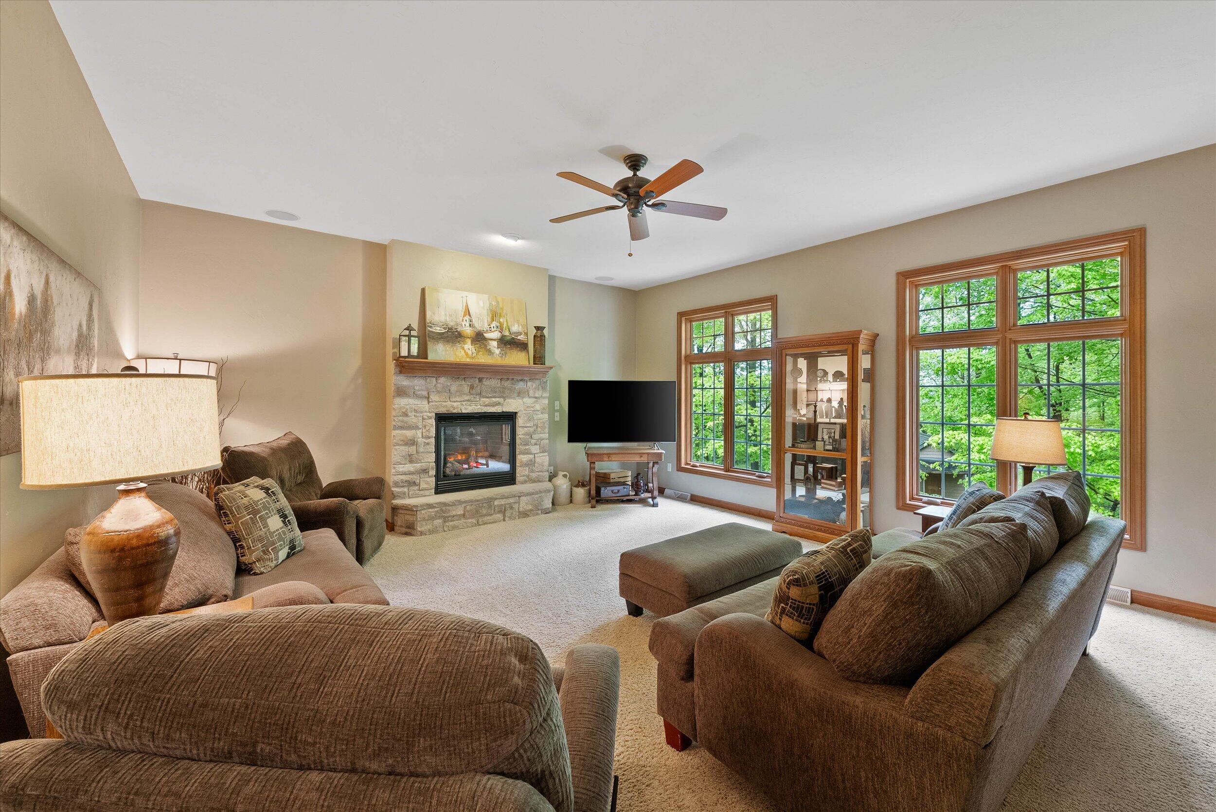 West Bend, Wisconsin, 53095, United States, 4 Bedrooms Bedrooms, ,4 BathroomsBathrooms,Residential,For Sale,1847652
