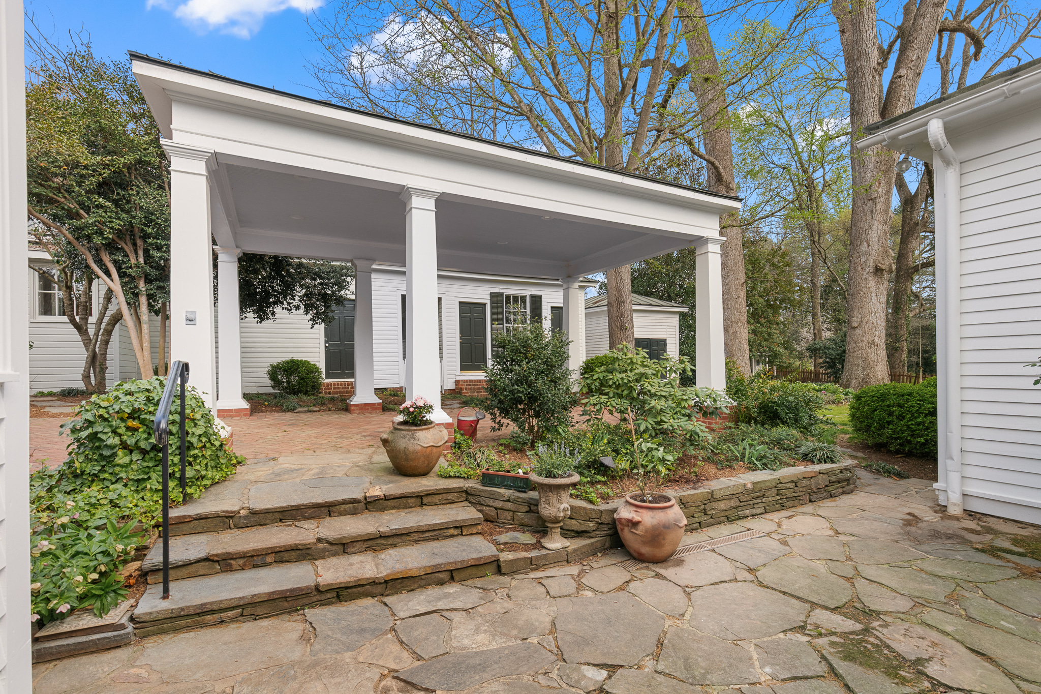  318 North Churton Street, Hillsborough, NC 27278 - 物件實景