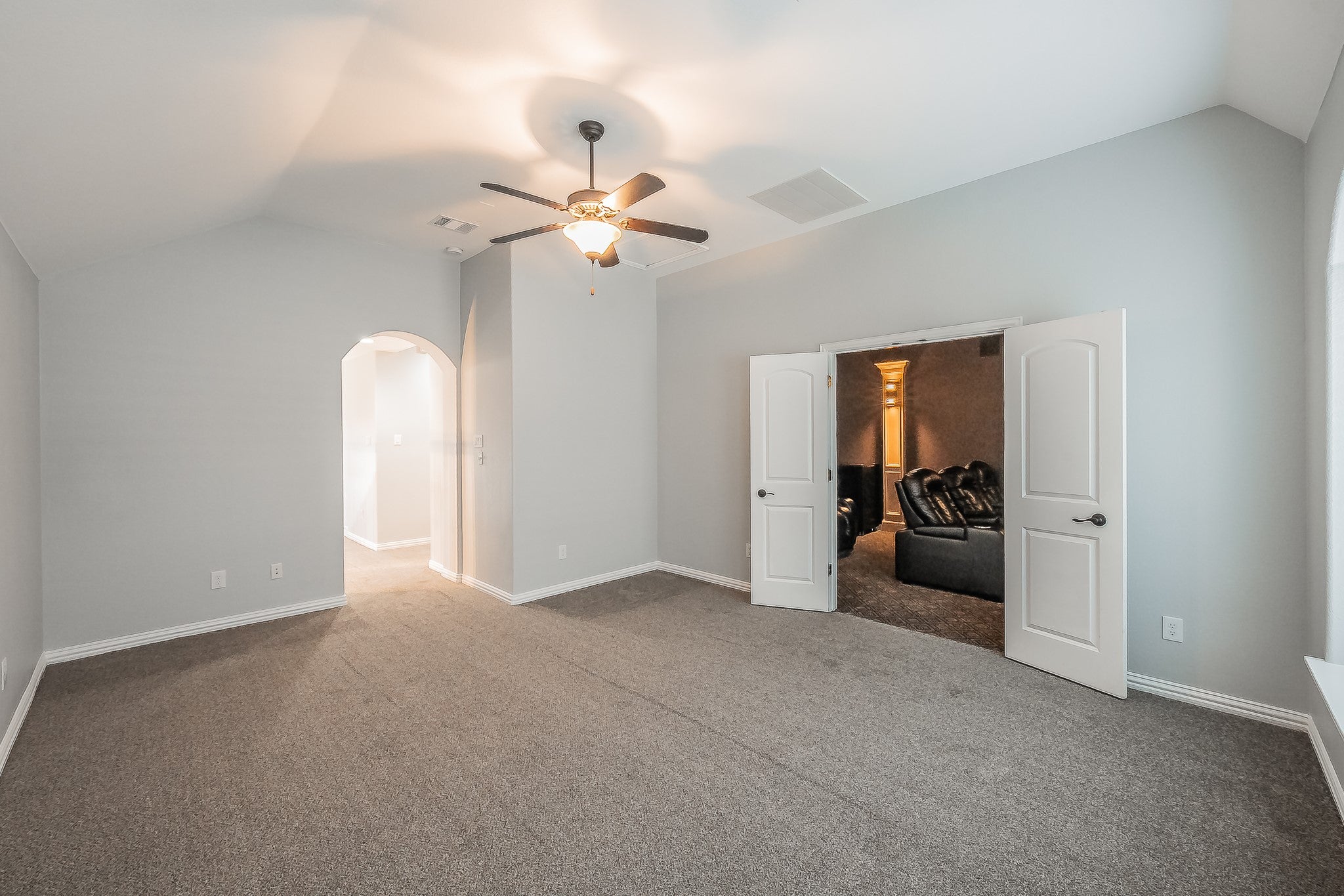 Trophy Club, Texas, 76262, United States, 4 Bedrooms Bedrooms, ,4 BathroomsBathrooms,Residential,For Sale,1977433